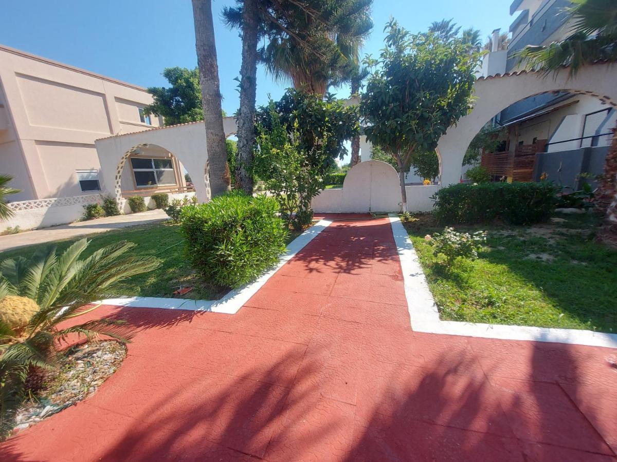 Hotel Aegean Pearl Tigaki Esterno foto