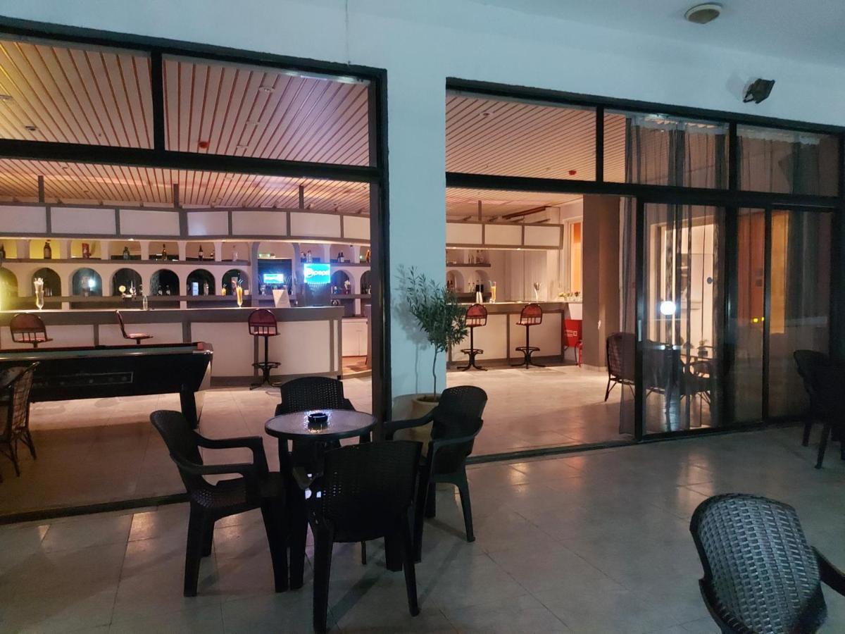 Hotel Aegean Pearl Tigaki Esterno foto